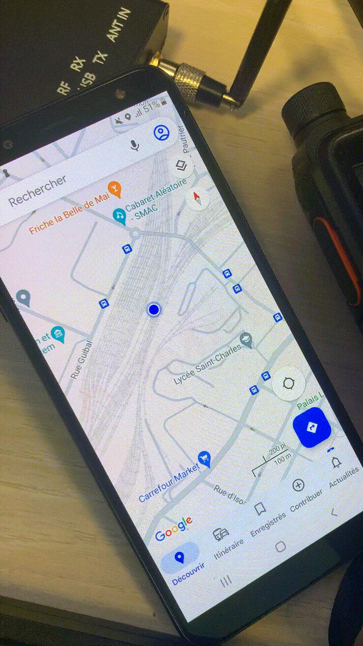 You can see the blue dot subtly moving, HackRFOne just above